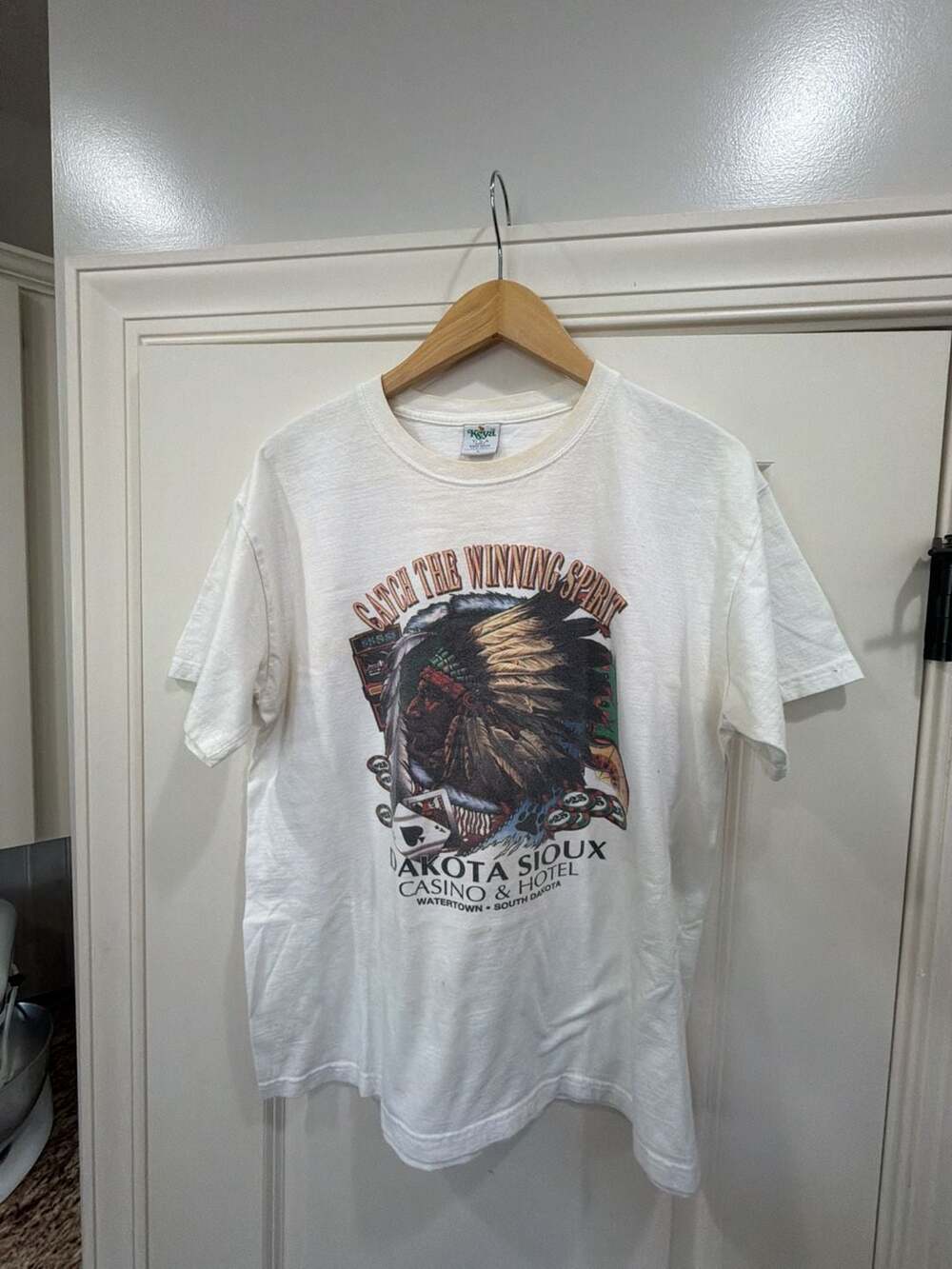 Vintage Dakota Sioux Casino & Hotel Graphic T-Shirt Size L